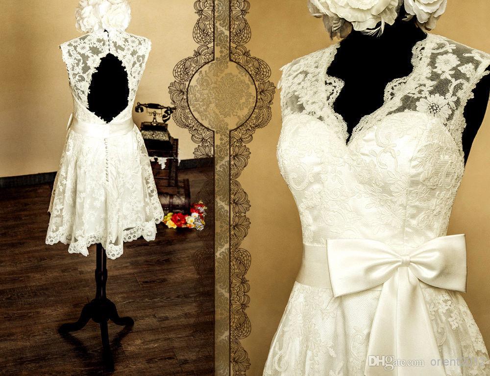 Vintage Short Lace Dresses V-Cut Neckline And Keyhole Open Back Bow Ribbon Bridal Dress Knee Length Simple Wedding Gowns 0510