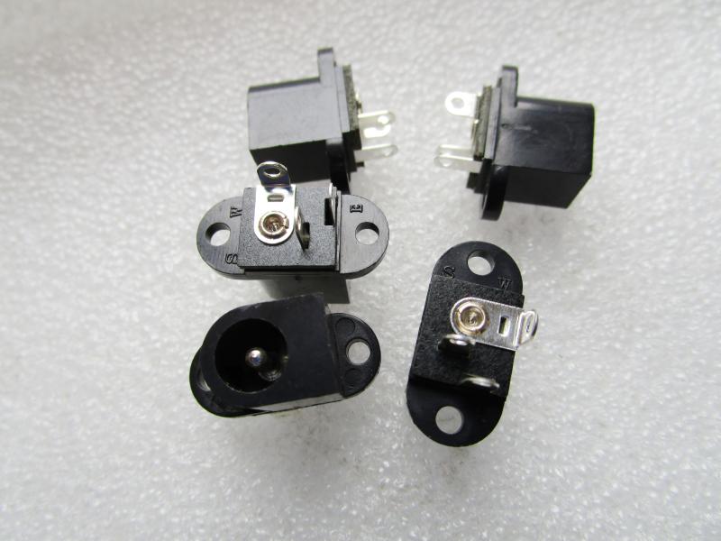 DC power outlet with a fixed vertical ear 5.5 * 2.1 charging switch socket common appliances