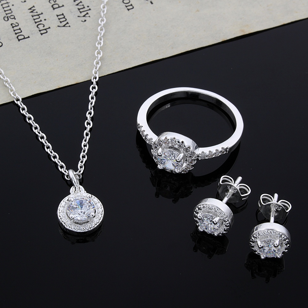 2015 new design 925 Sterling Silver CZ Diamond Necklace & Ring & Earrings Set Fashion Jewelry wedding gift for woman free shipping
2015 new design 925 Sterling Silver CZ Diamond Necklace & Ring & Earrings Set Fashion Jewelry wedding gift for woman free shipping