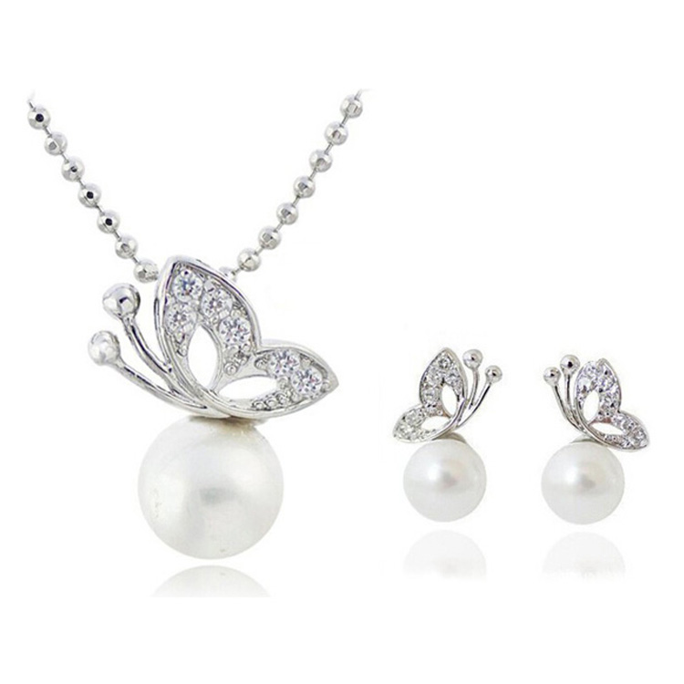 Butterfly Pearl Necklace Earrings Sets Full Rhinestone Jewelry For Women Best Gift Fashion Jewelry Sets 1290, Silver
Butterfly Pearl Necklace Earrings Sets Full Rhinestone Jewelry For Women Best Gift Fashion Jewelry Sets 1290, Silver