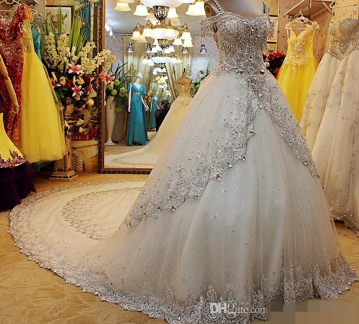 Newest Ball Sparkling Wedding Dresses Luxurious Crystal Beaded Custom Made Bridal Gown Spaghetti Sexy Chapel Train Lace Applaiques 0510