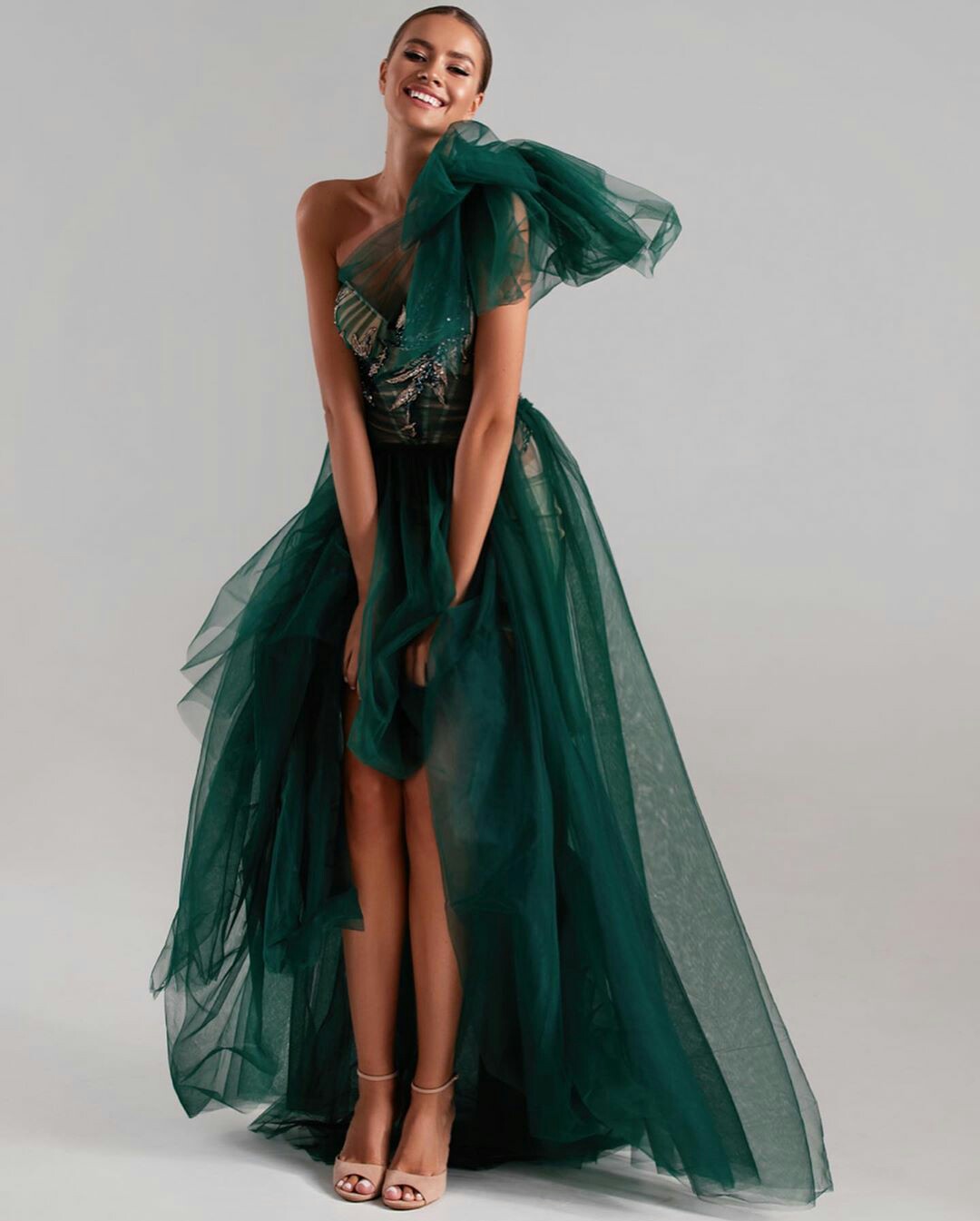 green prom gowns one shoulder sparkly beading applique evening gowns long formal party runway fashion dress