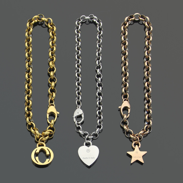 Europe America Fashion Style Men Lady Women Titanium steel 18K Gold Thick Chain Bracelet With G Initials Heart Pentagram Charm
Europe America Fashion Style Men Lady Women Titanium steel 18K Gold Thick Chain Bracelet With G Initials Heart Pentagram Charm