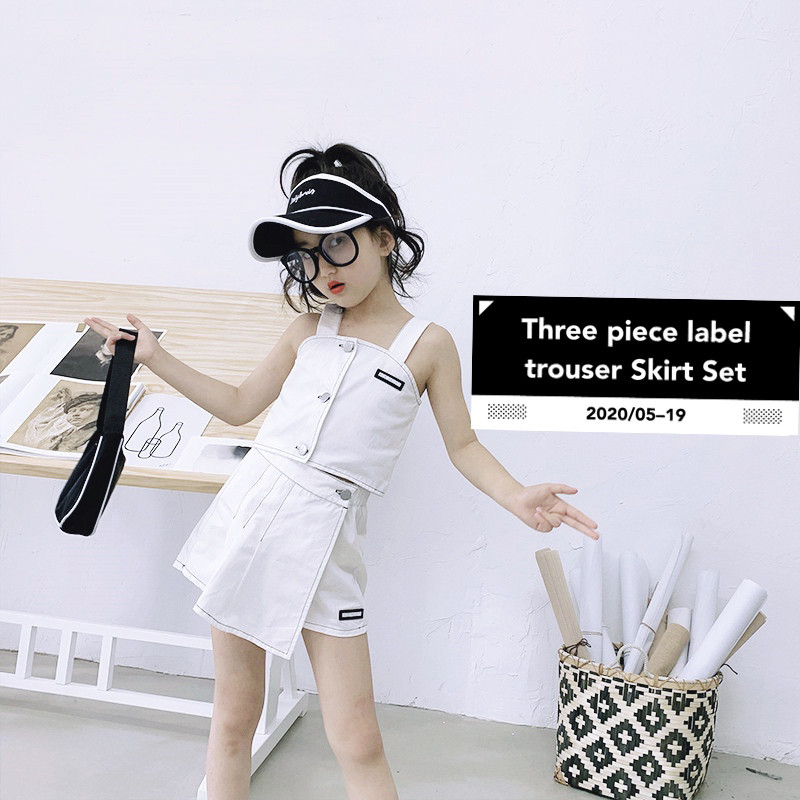 Baby Girl Suit Summer New Korean Version of Tooling Sling Sleeveless Tops Irregular Shorts Casual Two-piece Children's Clothes
Baby Girl Suit Summer New Korean Version of Tooling Sling Sleeveless Tops Irregular Shorts Casual Two-piece Children's Clothes