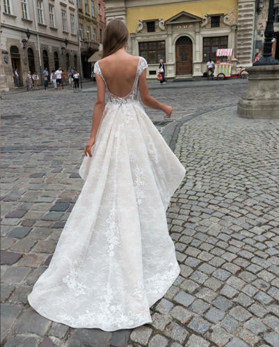 High Low Lace Backless Wedding Dresses Bridal Gown Scoop Neck Cap Sleeve Custom Made A-line Plus Size Country Appliques Beach Bridal Gowns