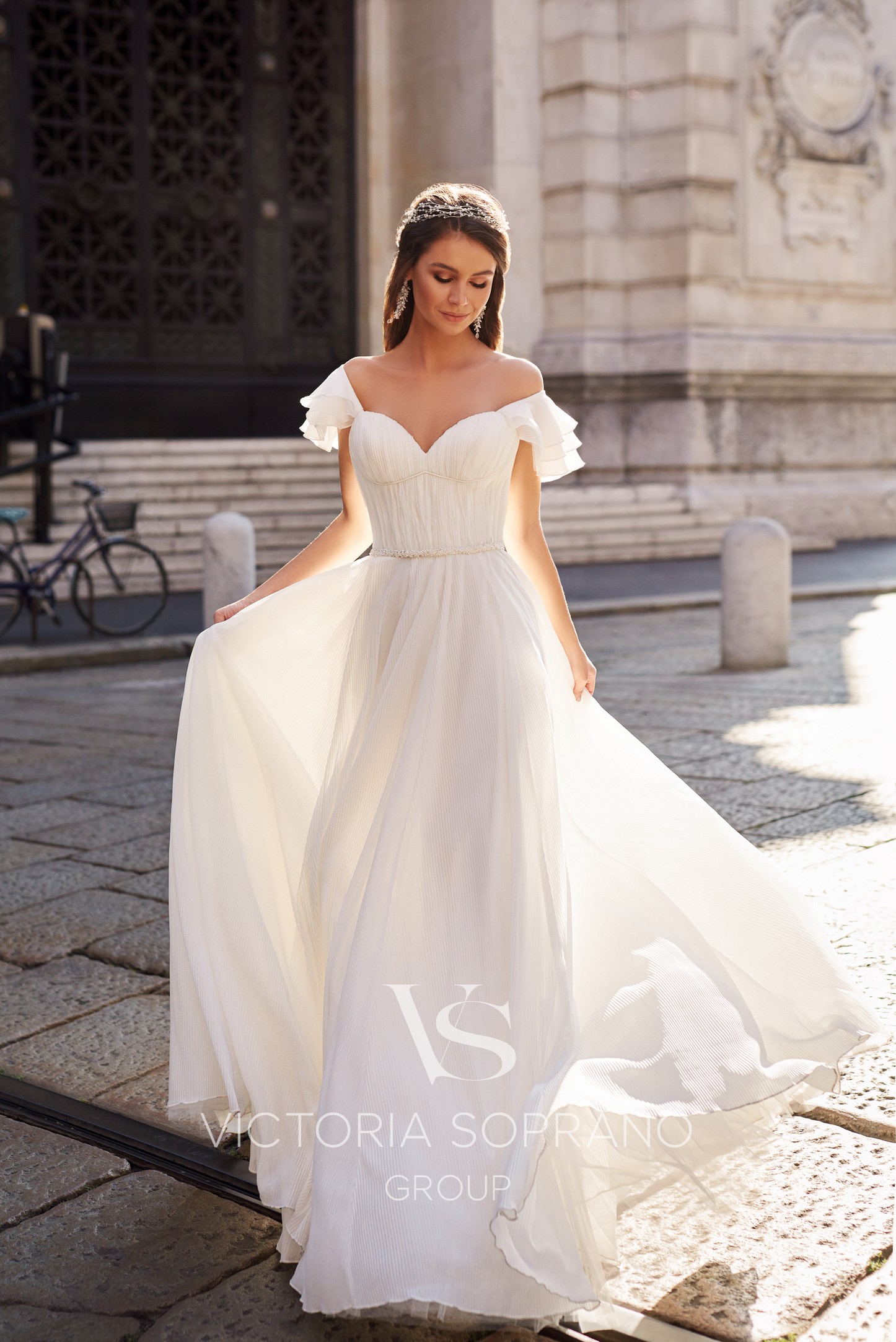 New Fashion Beach Wedding Dresses Ruffles Off Shoulder A Line Bridal Gowns Sexy Backless Floor Length Bohemian Wedding Dress