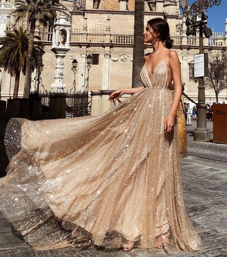 Cheap Deep V Neck Sequined Prom Dresses Tulle Backless Robe De Soiree New Spaghetti Straps Long Party Gowns Abendkleider Evening Dress