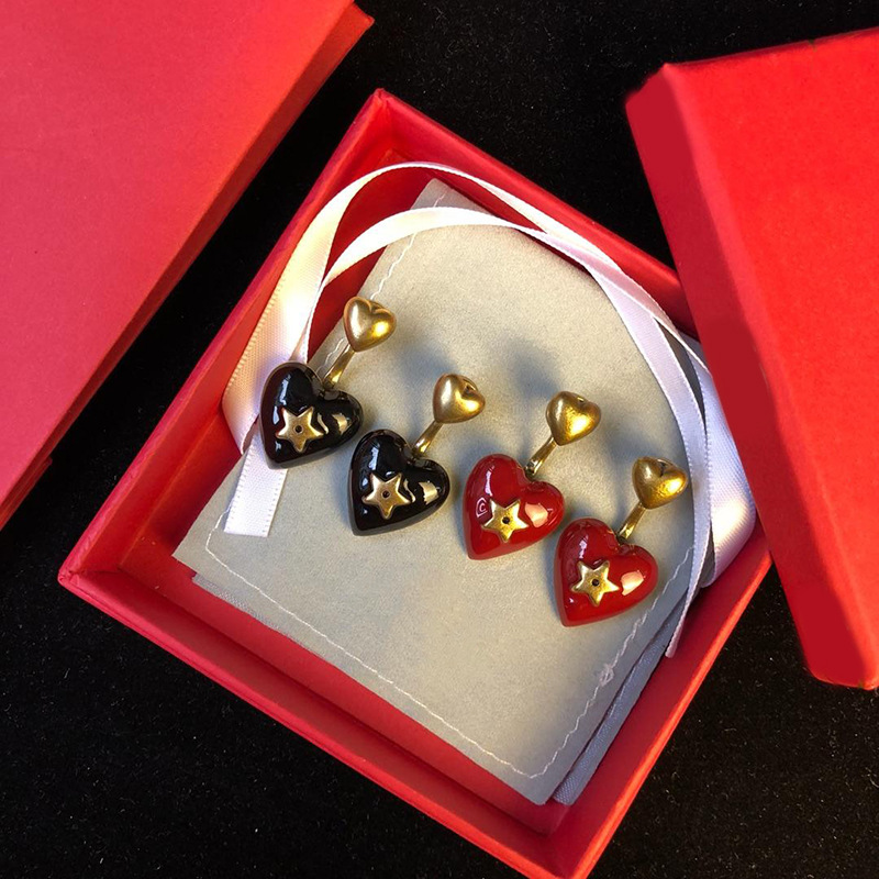 Fashion Brand Lady Stainless Steel Fashion titanium steel gold Oyster sauce red black heart-shaped stars double earring