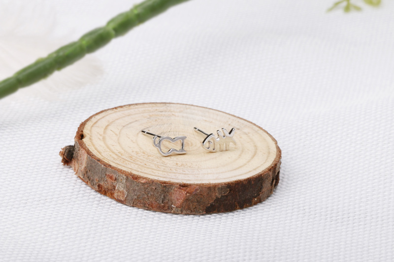 Cat and fish bone long chain earrings earrings two sterling silver Valentine's Day gift ladies