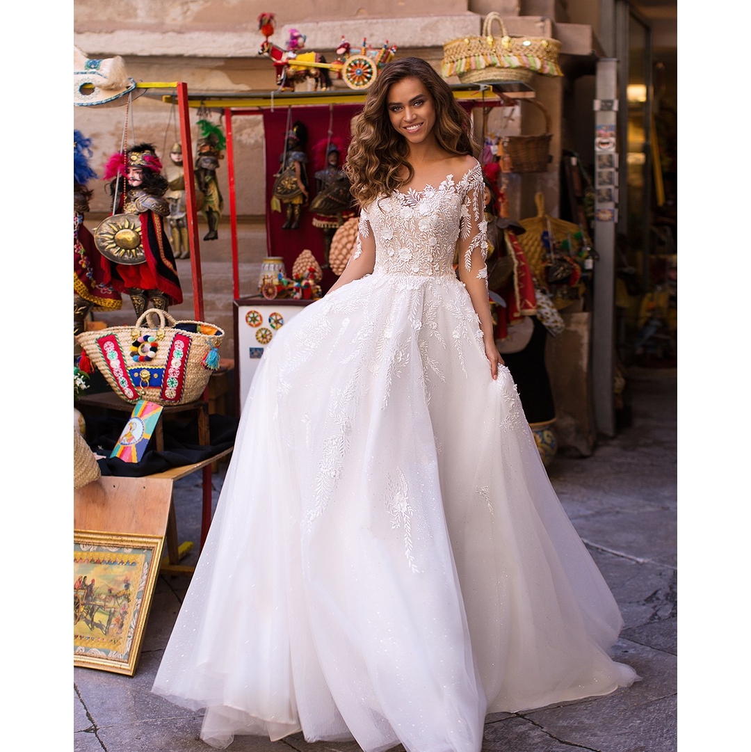 Long Flawless Lace Sleeves Wedding Dresses Off Shoulder Neck Appliqued Bridal Gowns Sequined A Line Sweep Train Tulle Robe De Marie