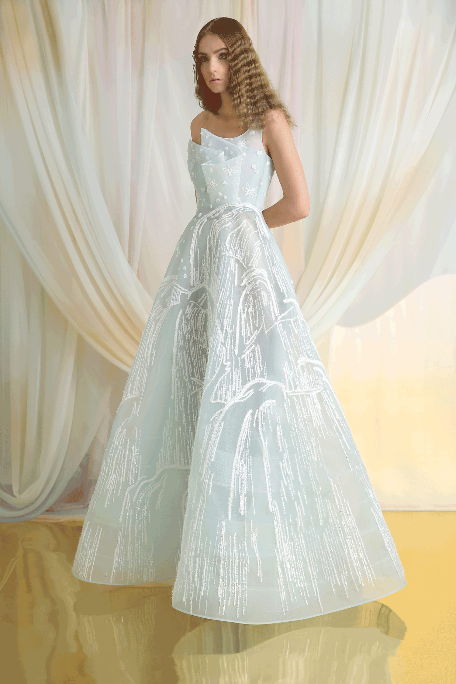 2019 Azzi&Osta Sage Prom Dresses Tulle Off The Shoulder A Line Floor Length Evening Dress Embroidery Custom Made Arabic Formal Party Gowns