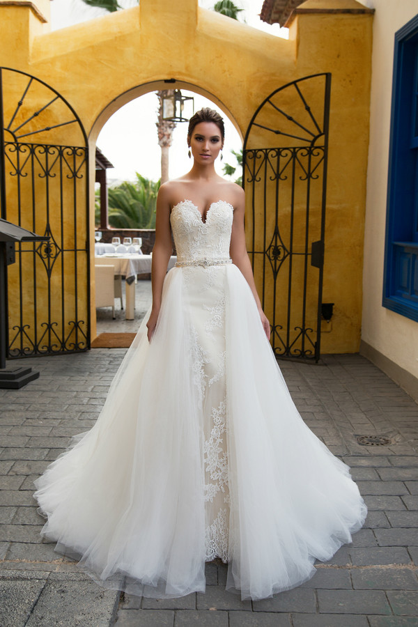 Sweetheart Neck Mermaid Lace Wedding Dresses With Detachable Train Floor Length African Saudi Wedding Gowns Backless Beach vestido de novia, Gold
Sweetheart Neck Mermaid Lace Wedding Dresses With Detachable Train Floor Length African Saudi Wedding Gowns Backless Beach vestido de novia, Gold