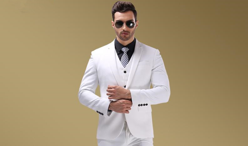 Costume Homme White Groom Suits Men Slim Fit Fashion Business Formal Wear Blazer Set Tuxedos 3 Piecs(Jacket+Pants+Vest, Black
Costume Homme White Groom Suits Men Slim Fit Fashion Business Formal Wear Blazer Set Tuxedos 3 Piecs(Jacket+Pants+Vest, Black