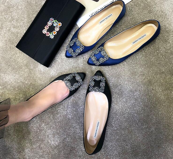 2019 free shipping Wedding women fashion red black Rhinestone Crystal satin silk Poined Toes flats HEELED heels shoes Stiletto loafers shoes
2019 free shipping Wedding women fashion red black Rhinestone Crystal satin silk Poined Toes flats HEELED heels shoes Stiletto loafers shoes