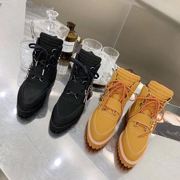 2019 Martin boots ankle boots Women Men Latest designer boots Golden chain reaction sneakers decoration size 35-45 for lovers model