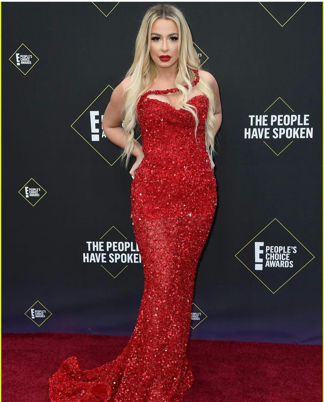 Sparkly Red Evening Dresses Sweetheart Bling Bling Plus Size Mermaid Prom Gowns Long Formal Runway Fashion Party Dress
