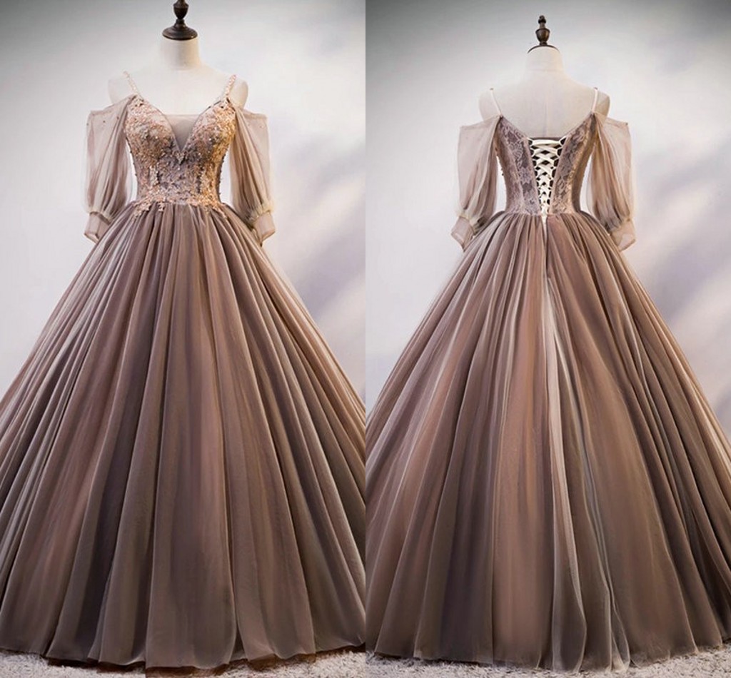 Vintage Poet Long Sleeve Prom Quinceanera Dresses 2020 Embroidery Beaded Crystal Spaghetti Draped Ball Gowns Sweet 16 Dress Vestidos De, Light yellow
Vintage Poet Long Sleeve Prom Quinceanera Dresses 2020 Embroidery Beaded Crystal Spaghetti Draped Ball Gowns Sweet 16 Dress Vestidos De, Light yellow