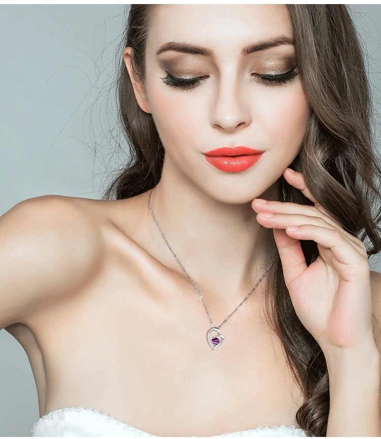 High quality Austrian crystal Diamonds Love Heart Pendant Statement Necklace Fashion Class Women Girls Lady Swarovski Elements Jewelry 20057
High quality Austrian crystal Diamonds Love Heart Pendant Statement Necklace Fashion Class Women Girls Lady Swarovski Elements Jewelry 20057