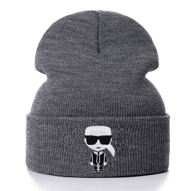 Wholesale-Designer Karl Cotton Embroidery Casual Beanies for Men Women Knitted Winter Hat Solid Hip-hop Skullies Bonnet Unisex Cap
Wholesale-Designer Karl Cotton Embroidery Casual Beanies for Men Women Knitted Winter Hat Solid Hip-hop Skullies Bonnet Unisex Cap