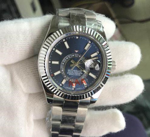 2020 Top luxury Men's Watch Silver Blue face Big Date Automatic Mechanics Watch Men Sapphire Glass Stainless Steel mens watch, Style 1
2020 Top luxury Men's Watch Silver Blue face Big Date Automatic Mechanics Watch Men Sapphire Glass Stainless Steel mens watch, Style 1