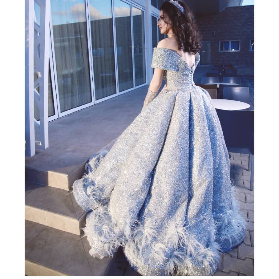 2020 Light Blue Evening Dresses A Line Off The Shoulder Ruffles Sweep Train Luxury Prom Dress Custom Made Arabic Formal Gowns Party Wear