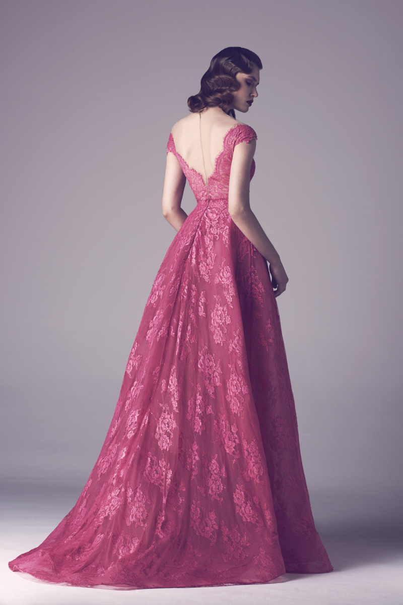 Fadwa Baalbaki Long Party Evening Dresses Vestido de Festa A Line Prom Dresses Illusion Lace Appliques Bateau Neck Formal Gowns