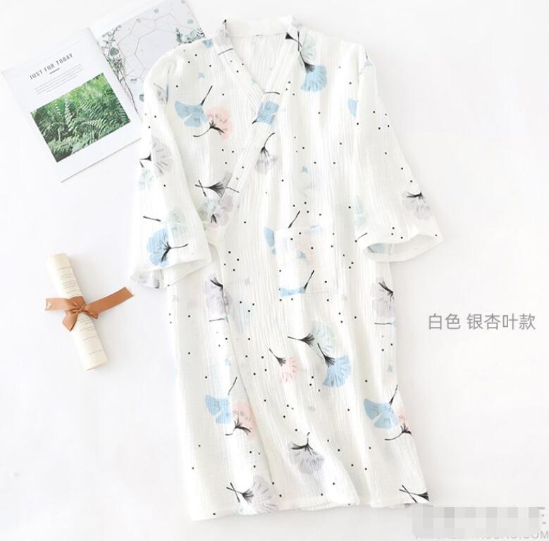Nightgown Female Summer V neck Cotton Thin Homewear Women Short Sleeve Print Floral Loose Women sleep dress, Pink
Nightgown Female Summer V neck Cotton Thin Homewear Women Short Sleeve Print Floral Loose Women sleep dress, Pink