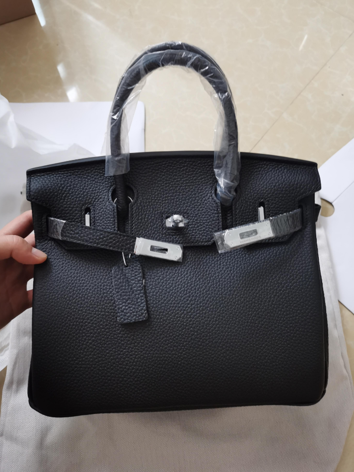 Fashion Women Bags Luxury Handbags Purses Womens Totes Cowhide Genuine Leather Shoulder Crossbody Bags
Fashion Women Bags Luxury Handbags Purses Womens Totes Cowhide Genuine Leather Shoulder Crossbody Bags