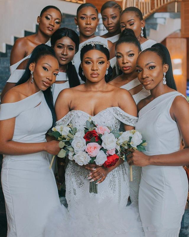 2020 Crystal Mermaid Wedding Dresses Plus Size Lace Beaded Off Shoulder Bridal Gowns with Ruffles Sweep Train Robes De Mariée