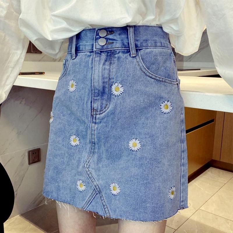 Fashion Women Marguerite Embroidery High Waist A Line Loose Demin Mini Skirt High Waist Marguerite Embroidery, Light blue
Fashion Women Marguerite Embroidery High Waist A Line Loose Demin Mini Skirt High Waist Marguerite Embroidery, Light blue
