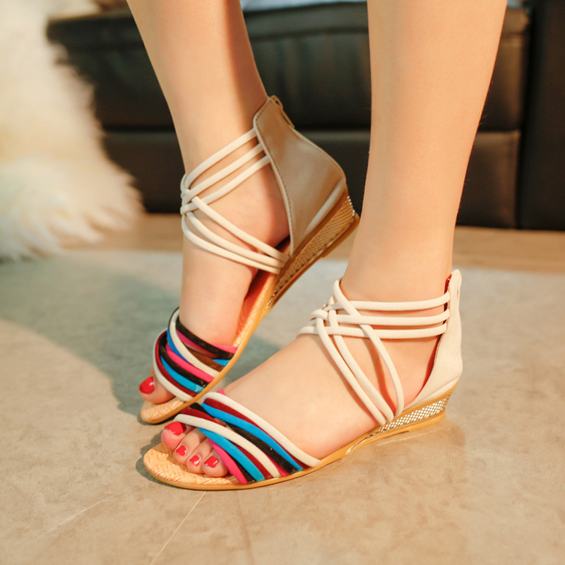 Hot Sale- And Black Flat Heel Women Slippers Sandals Girls Fashion Slippers With High Quality