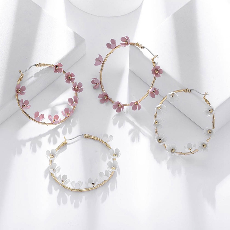 Hoop & Huggie Flower Earrings For Women 2021 Temperament Chic Sweet Woven Round Circle Wedding Party Jewelry Bijoux
Hoop & Huggie Flower Earrings For Women 2021 Temperament Chic Sweet Woven Round Circle Wedding Party Jewelry Bijoux