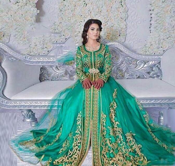 2018 Luxurious A-Line Evening Dresses Scoop Long Sleeve Beaded Sequins Appliques With Sashes Special Occasion Dresses Gorgeous Prom Dresses