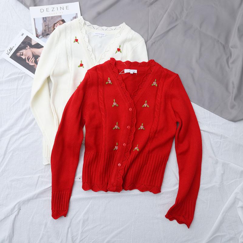 Vintage v neck cardigan sweater floral twisted jumper single breasted Casual Tops Femme Sweater, White
Vintage v neck cardigan sweater floral twisted jumper single breasted Casual Tops Femme Sweater, White