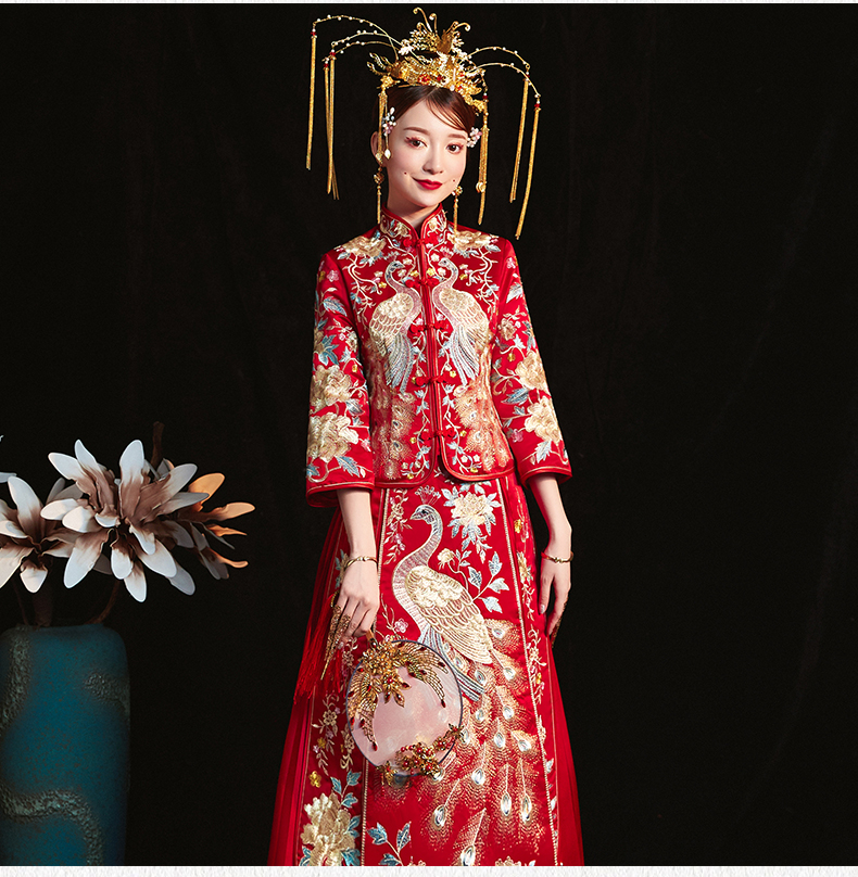 Red Peacock Pleated Xiuhe Dress Oriental Wedding Clothing Bride's Wedding toast dress Traditional Cheongsam For Oversea Chinese