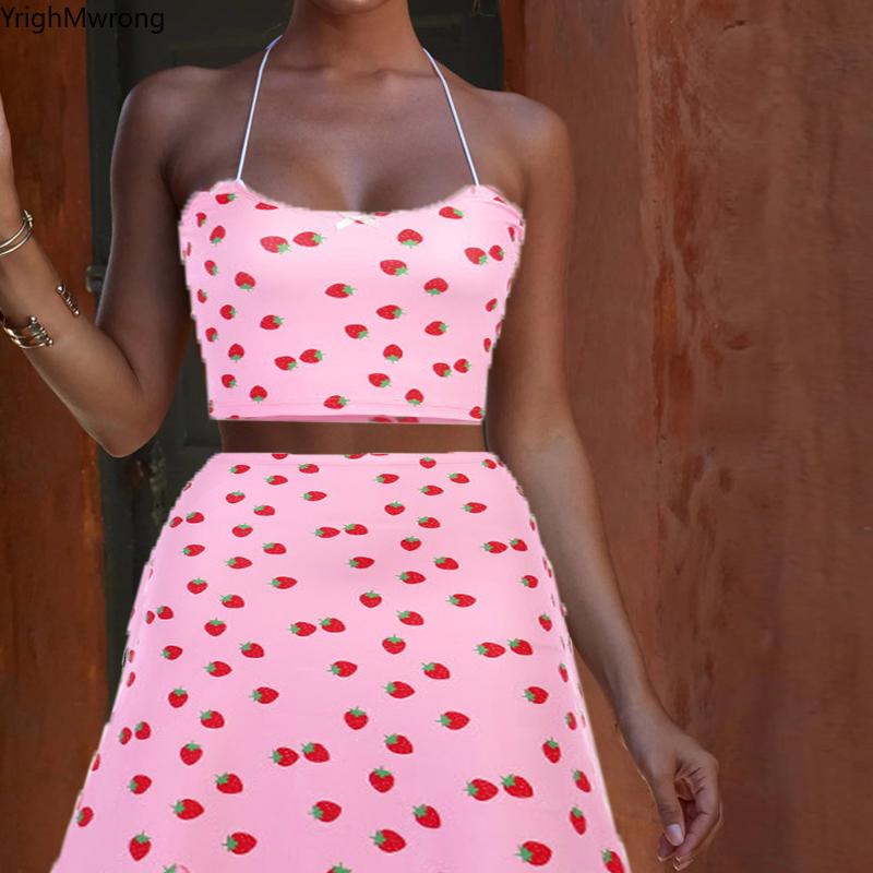 Strawberry Print Bow Spaghetti Bustier Bralette Crop Top Shirt Camisole Camis High Waist Midi Long Skirt Two Piece Outfit Sexy, Only top
Strawberry Print Bow Spaghetti Bustier Bralette Crop Top Shirt Camisole Camis High Waist Midi Long Skirt Two Piece Outfit Sexy, Only top