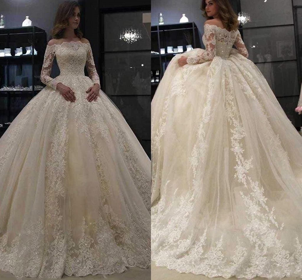 Vintage Dubai Arabic Lace Ball Gown Wedding Dresses 2021 Glitter Sequins Appliqued Formal Church Bridal Gowns Bateau Sweep Train Vestidos De Novia Plus Size AL3685, White
Vintage Dubai Arabic Lace Ball Gown Wedding Dresses 2021 Glitter Sequins Appliqued Formal Church Bridal Gowns Bateau Sweep Train Vestidos De Novia Plus Size AL3685, White