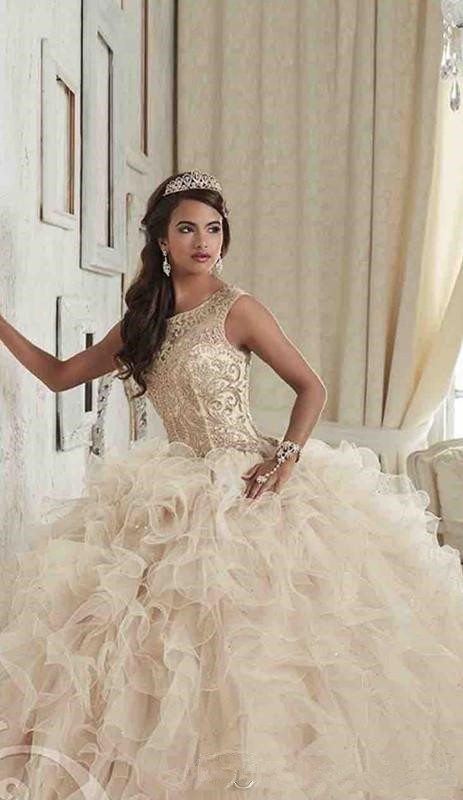 Gorgeous Champagne Crystal Quinceanera Dresses Scoop Neck Hollow Back Coeset Prom Tiered Skirts Or Length Sweet 16 Dress 0220