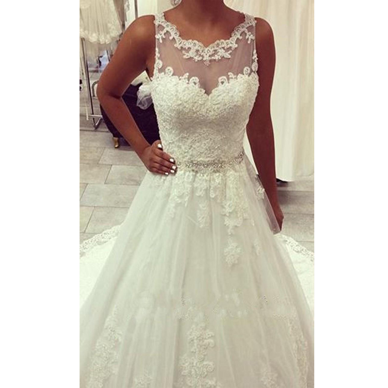 2020 Newest Elegant Wedding Dresses Zipper Button Back Illusion Tulle Lace Appliques A-line Bridal Wedding Gowns