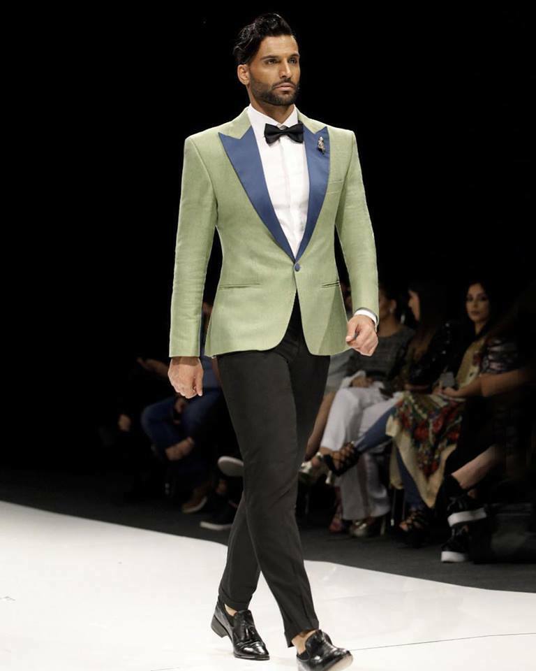 Olive Green Blazer Suits 2019 Mens Designer Jackets Peak Lapel One Button Formal Tuxedos Slim Fit