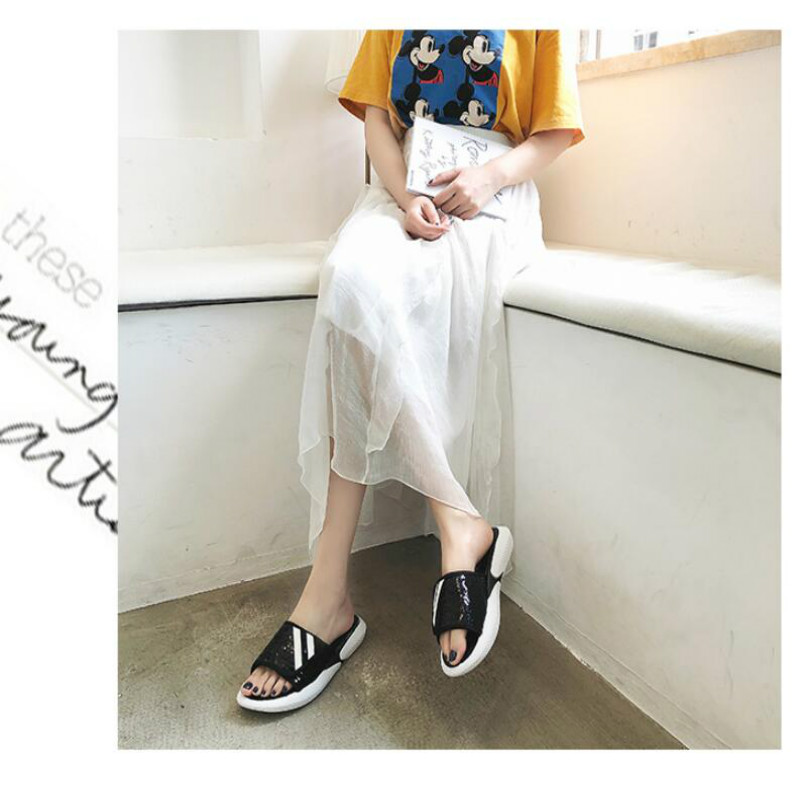 Sandals and slippers female summer wear 2019 new wild Clear sequins slippers female students casual beach shoes, Blue
Sandals and slippers female summer wear 2019 new wild Clear sequins slippers female students casual beach shoes, Blue