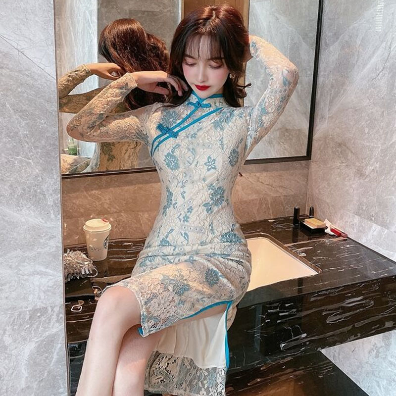 Women Elegant Long Sleeve Chinese Style Cheongsam Lady Retro Slim Qi Pao Korean Lace Wedding Dress Sexy Vintage Qipao Club Party
Women Elegant Long Sleeve Chinese Style Cheongsam Lady Retro Slim Qi Pao Korean Lace Wedding Dress Sexy Vintage Qipao Club Party