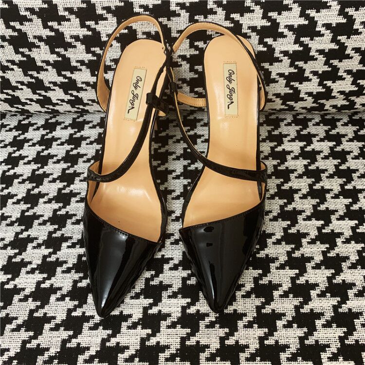 2019ss wedding women lady sole black patent leather poined toes high heeled heels shoes stiletto heel shoes pump 12cm 10cm red
2019ss wedding women lady sole black patent leather poined toes high heeled heels shoes stiletto heel shoes pump 12cm 10cm red