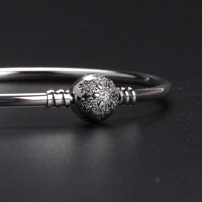 Wholesale-ball head bracelet luxury designer jewelry with original box for Pandora 925 sterling silver CZ diamond ladies bracelet
Wholesale-ball head bracelet luxury designer jewelry with original box for Pandora 925 sterling silver CZ diamond ladies bracelet