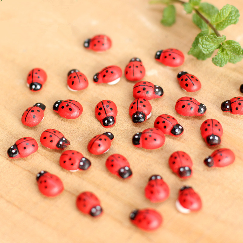 100pcs/lot Garden Decoration Cute Mini Ladybug Beetle Miniature Animal Figurine Moss Micro Landscape Ornaments Fairy Home DIY Decor 1.3x0.8cm
100pcs/lot Garden Decoration Cute Mini Ladybug Beetle Miniature Animal Figurine Moss Micro Landscape Ornaments Fairy Home DIY Decor 1.3x0.8cm