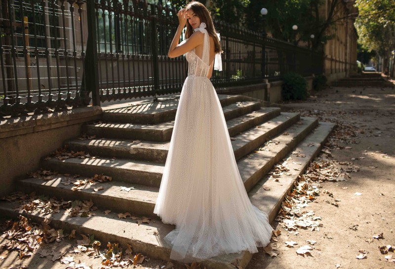 A Line Sparkly Sequined Bohemian Wedding Dresses Sweetheart Neck Side Split Bridal Gowns Tulle Sweep Train Appliqued Robe De Marie ppliqued