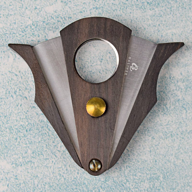GOOD QUALITY NEW STYLE WENGE WOOD STAINLESS STEEL DOUBLE CUT BLADE CIGAR CUTTER WITH FREE SHIPPING
GOOD QUALITY NEW STYLE WENGE WOOD STAINLESS STEEL DOUBLE CUT BLADE CIGAR CUTTER WITH FREE SHIPPING