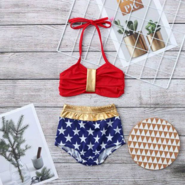 Kids Designer Clothing Girls Swimwear Summer Fashion Children Swimming Suits Soft Comfortable Breathable Two Pieces Set New, As pic
Kids Designer Clothing Girls Swimwear Summer Fashion Children Swimming Suits Soft Comfortable Breathable Two Pieces Set New, As pic
