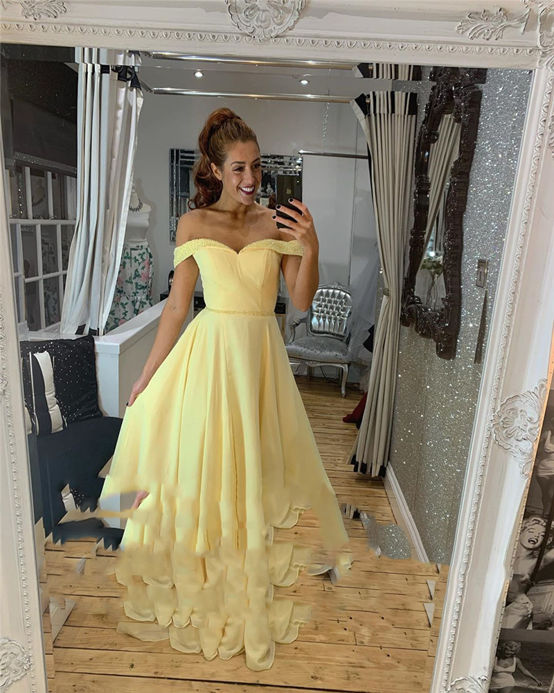 Chiffon Yellow Prom Dresses Long Glitter Beading Evening Dress Gowns Elegant Off Shoulder robe de soiree For Women Cheap, Light yellow
Chiffon Yellow Prom Dresses Long Glitter Beading Evening Dress Gowns Elegant Off Shoulder robe de soiree For Women Cheap, Light yellow