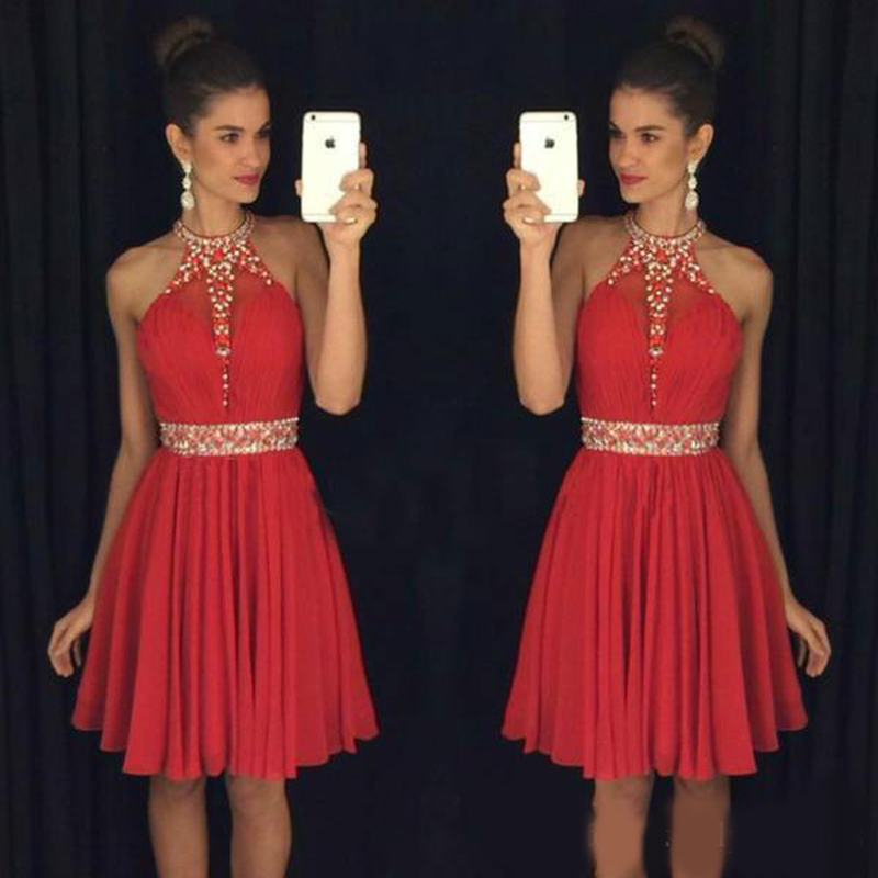 Red Sweet 16 Homecoming Dresses Halter Neck Vestido Formatura Curto Beaded Crystals Rhinestones Ruched Backless New Short Prom Dresses